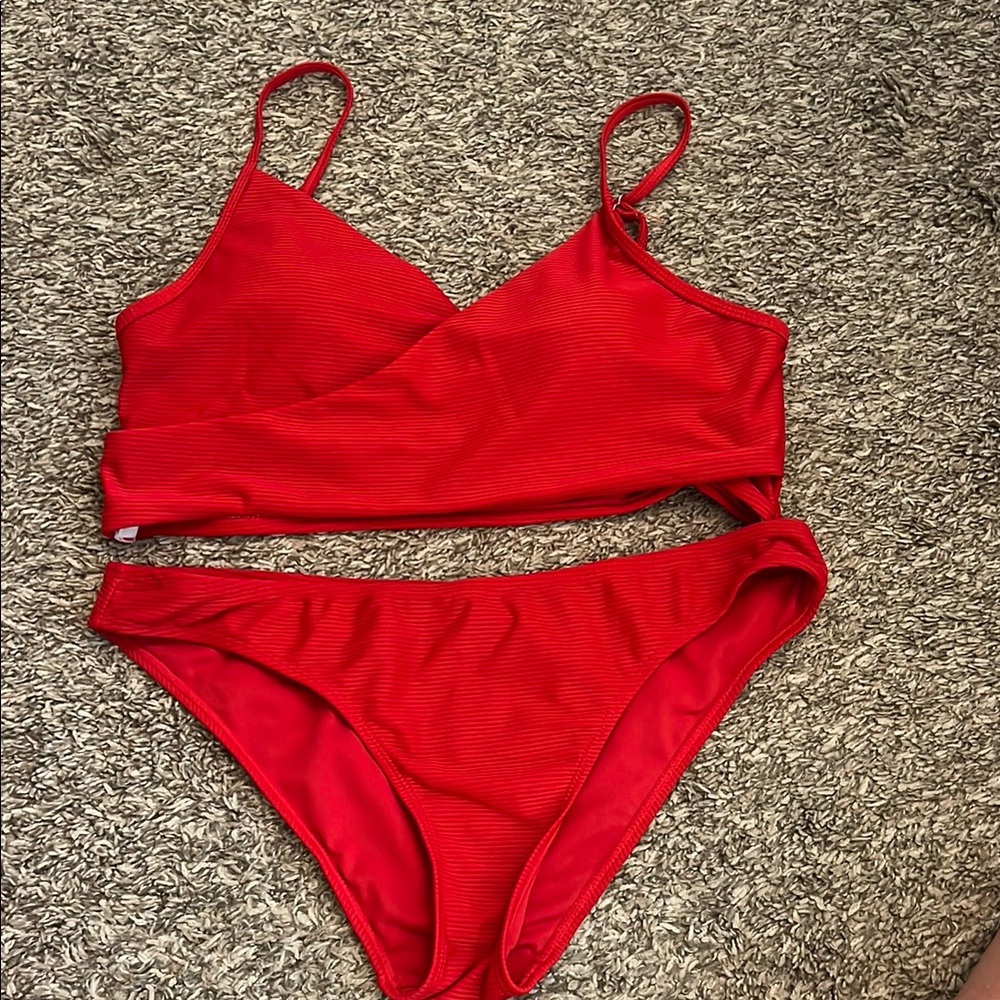 Amazon Red Women's Bikini Set